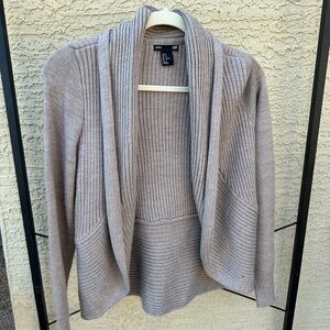 H&M Women's Taupe Ribbed Cardigan sweater size m